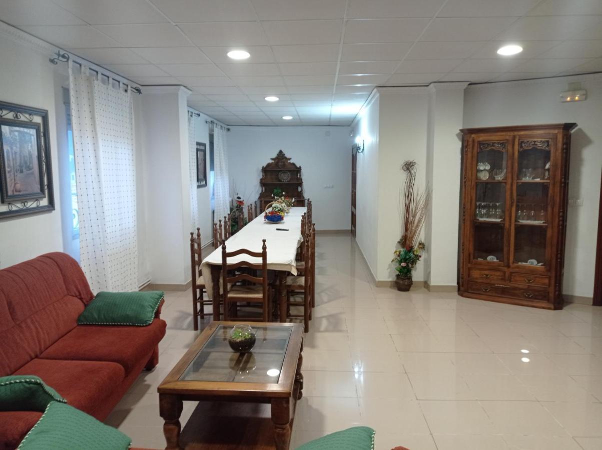 Hostal Cañamares Eksteriør bilde