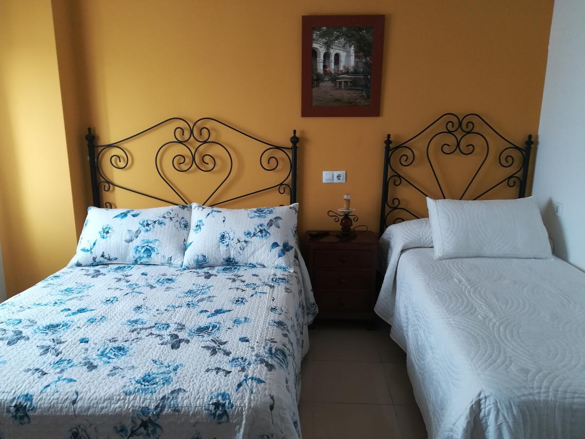 Hostal Cañamares Eksteriør bilde